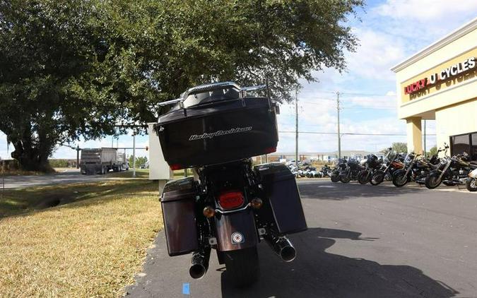 2011 Harley-Davidson® FLTRU - Road Glide® Ultra