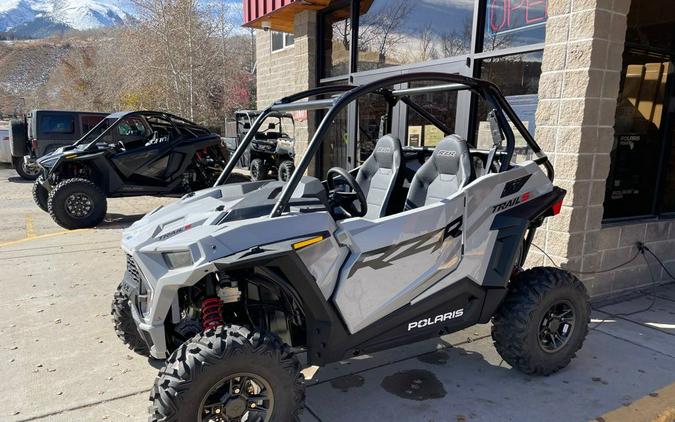 2023 Polaris Industries RZR Trail S 1000 Premium Ghost Gray - CLEARANCE SALE