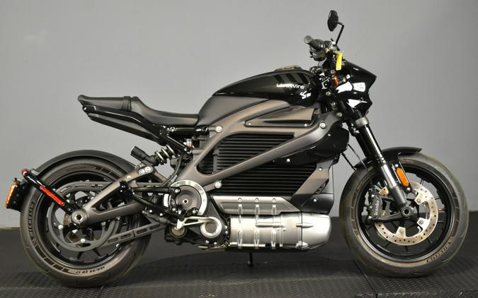 2021 LiveWire One Review [27 Fast Facts – Electric Motorcycle]