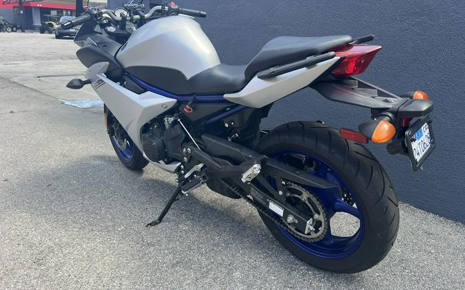 2017 YAMAHA FZ 6R