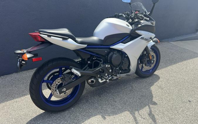 2017 YAMAHA FZ 6R