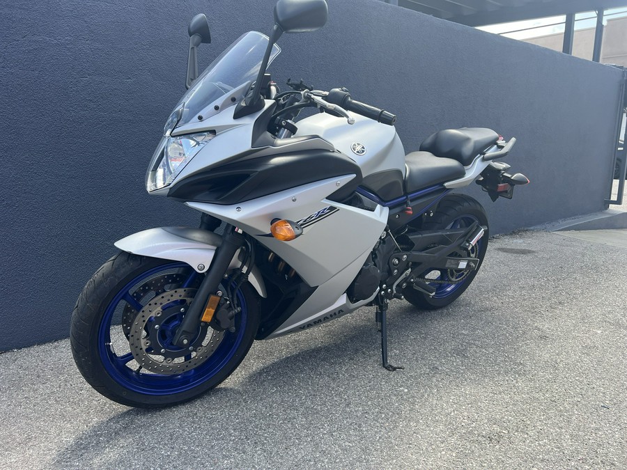 2017 YAMAHA FZ 6R