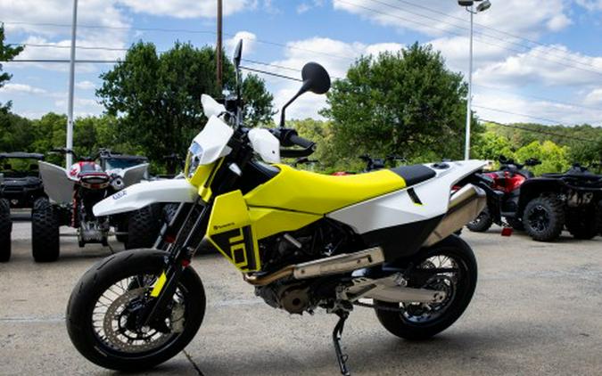 2026 Husqvarna 701 Supermoto