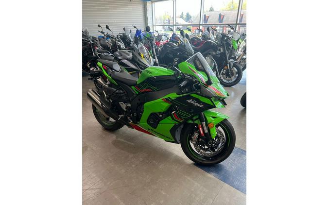 2023 Kawasaki Ninja® ZX™-10R KRT Edition