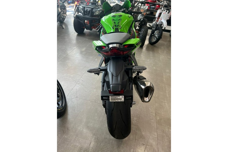 2023 Kawasaki Ninja® ZX™-10R KRT Edition