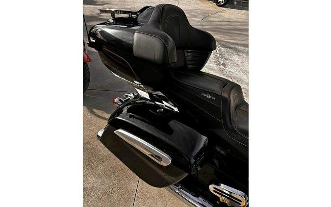 2023 Indian Motorcycle ROADMASTER LIMITED, BLK AZURE CRYSTAL, 49ST Limited