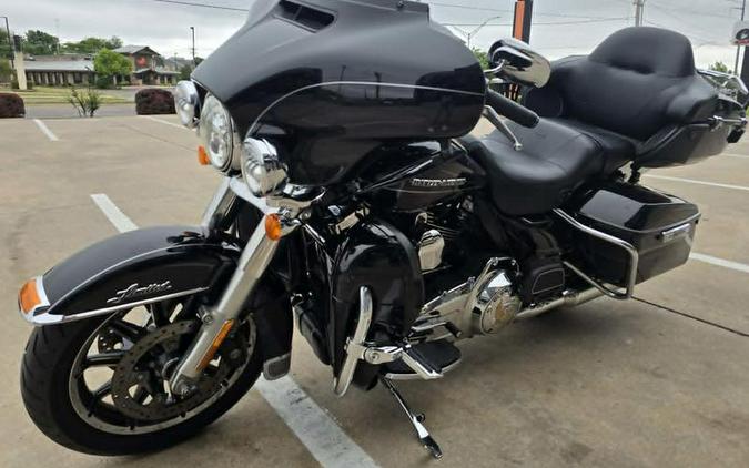 2015 Harley-Davidson® FLHTK - Ultra Limited