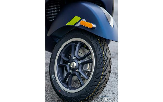 2024 Vespa GTS Super 300 Tech Blu Energico Matt