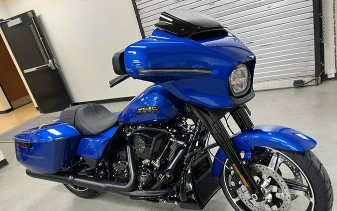 2024 Harley-Davidson FLHX - Street Glide