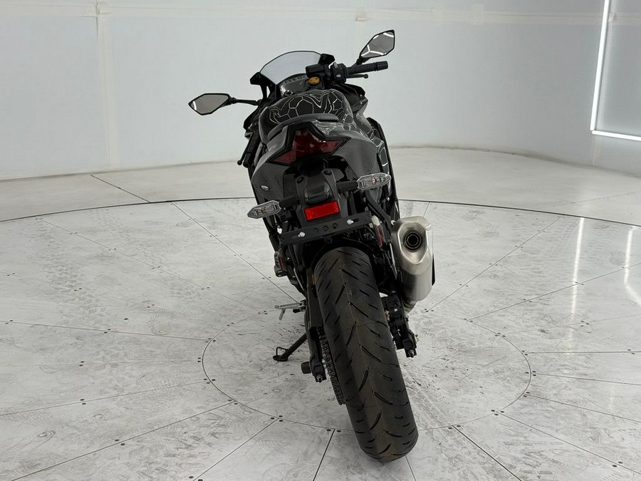 2025 Kawasaki NINJA® ZX™-4R ABS