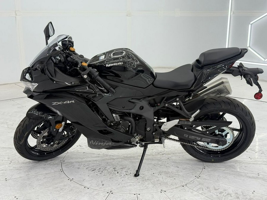 2025 Kawasaki NINJA® ZX™-4R ABS