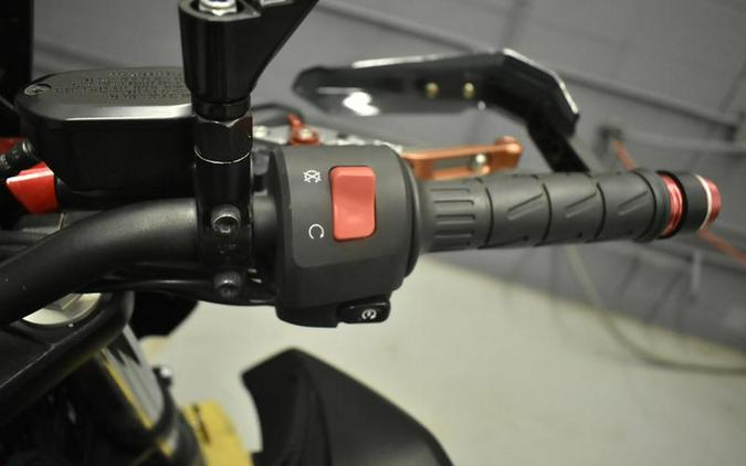 2024 Kawasaki Z500 SE ABS