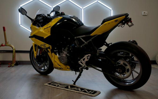 2024 Suzuki GSX-8R Base