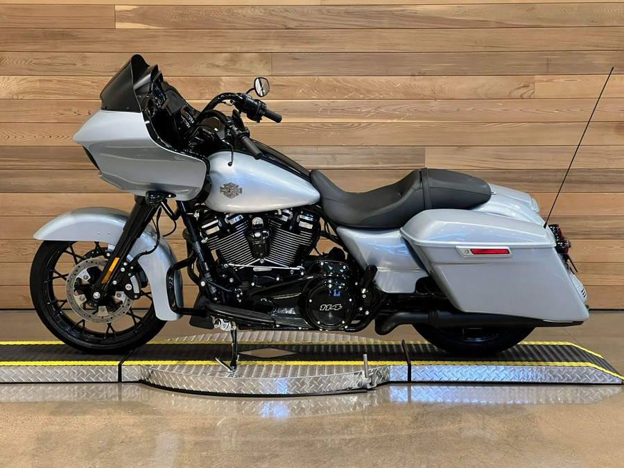 2023 Harley-Davidson Road Glide® Special