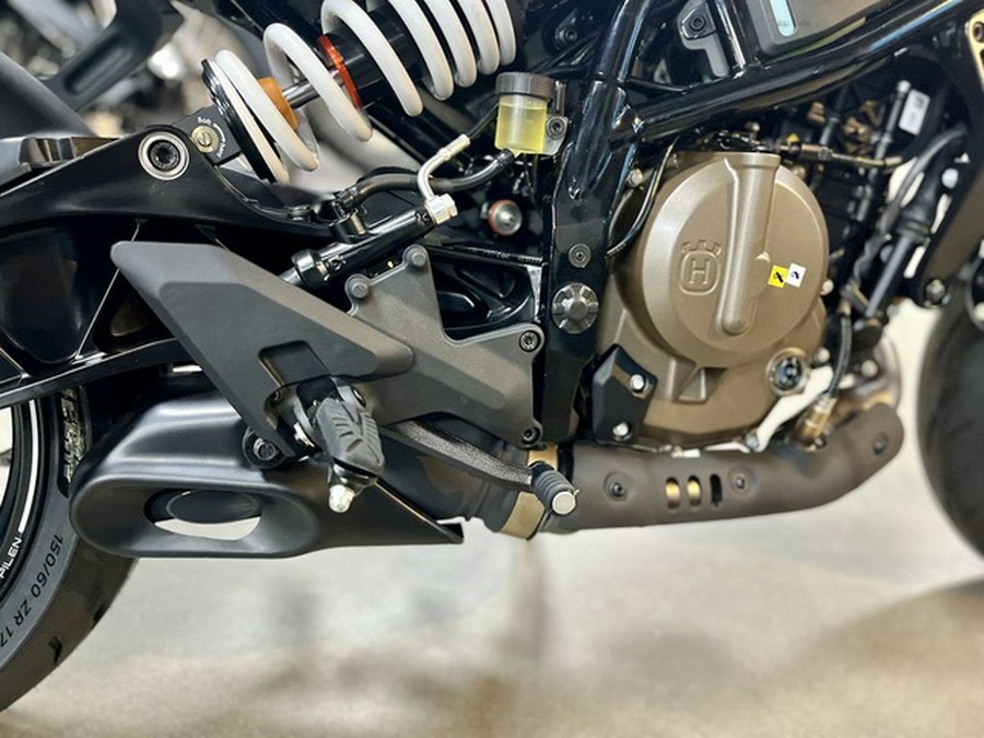 2024 Husqvarna VITPILEN 401