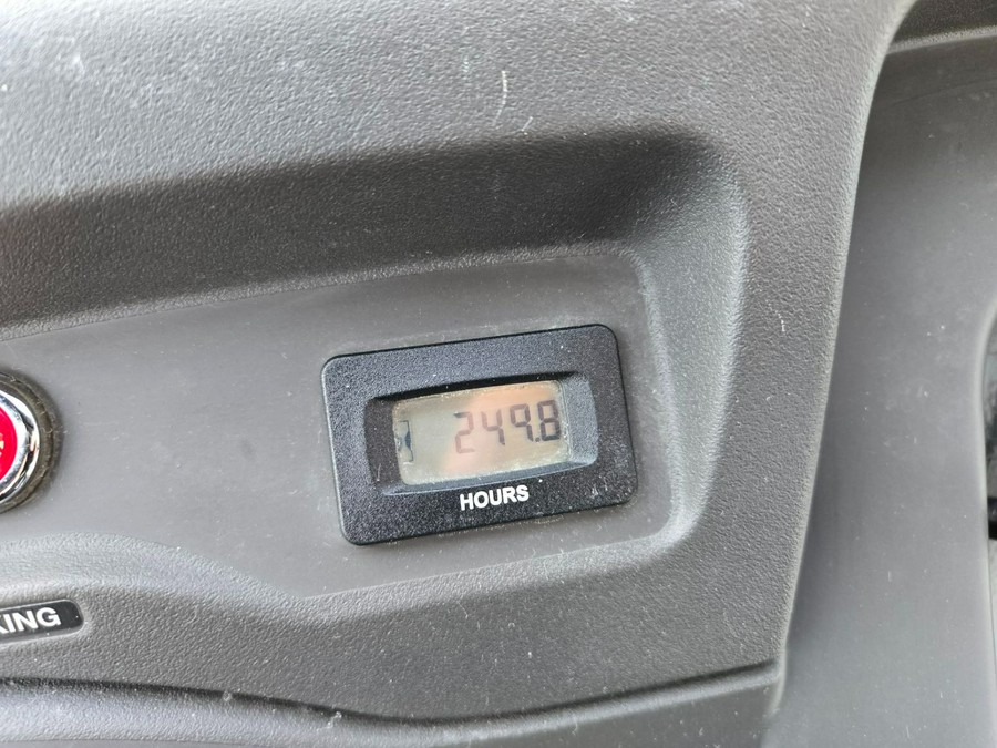 2015 Kawasaki Mule™ 610 4x4 XC SE