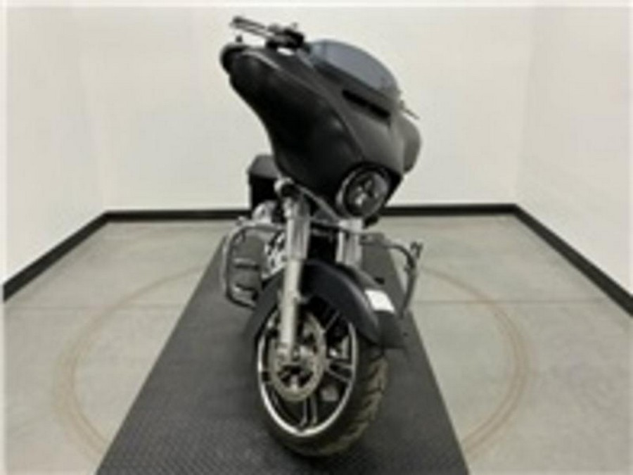 2016 Harley-Davidson® FLHX - Street Glide®