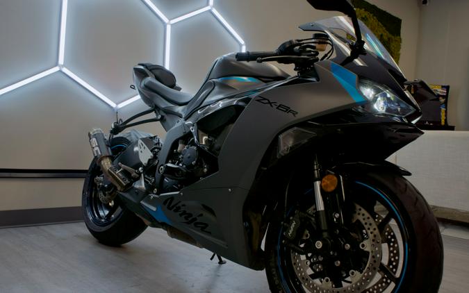 2025 Kawasaki Ninja ZX-6R ZX636KS
