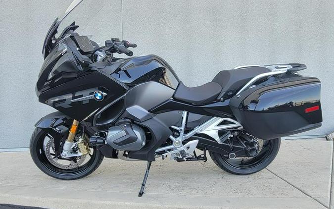 2023 BMW R 1250 RT Triple Black