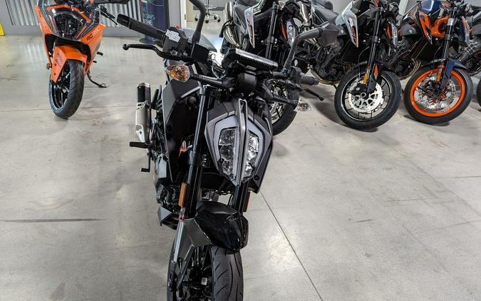 2023 KTM 390 Duke