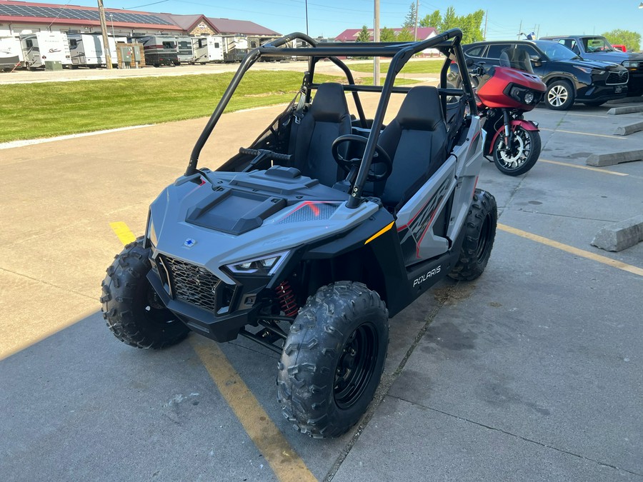 2024 Polaris RZR 200 EFI