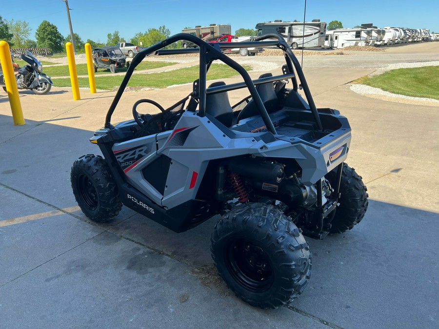 2024 Polaris RZR 200 EFI