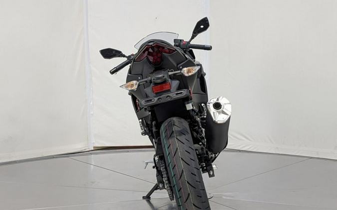 2026 Kawasaki Ninja 500 ABS Metallic Flat Spark Black