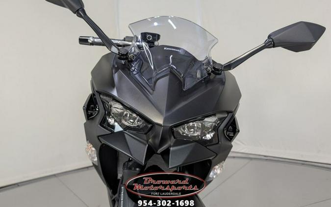 2026 Kawasaki Ninja 500 ABS Metallic Flat Spark Black