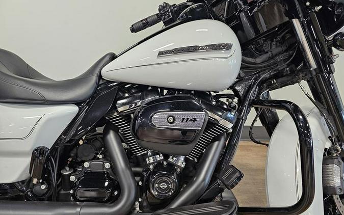 2020 Harley-Davidson® FLHXS - Street Glide® Special