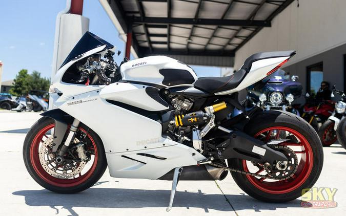 2019 Ducati 959 Panigale Arctic White Silk