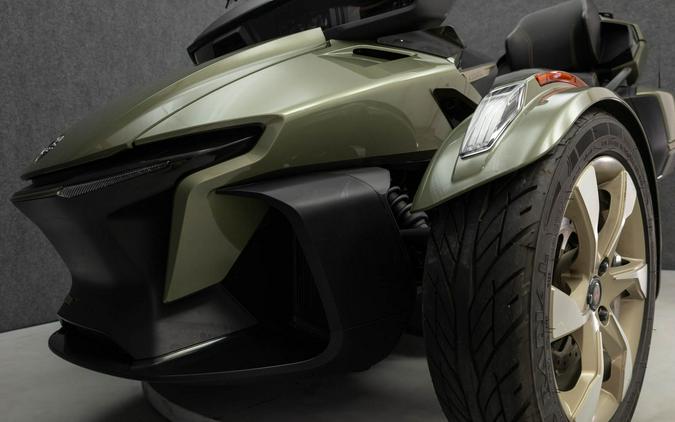 2021 CAN-AM SPYDER RT SE6 SEA TO SKY EDITION