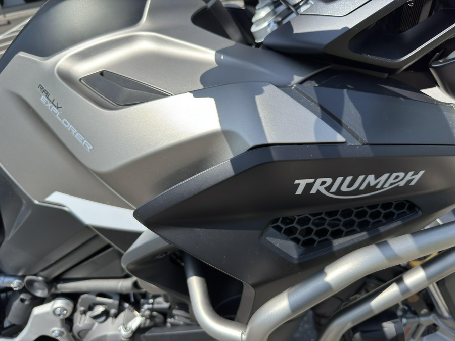 2025 Triumph Tiger 1200 Rally Explorer - MATTE SANDSTORM