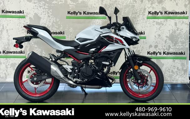 2026 Kawasaki Z500 SE ABS