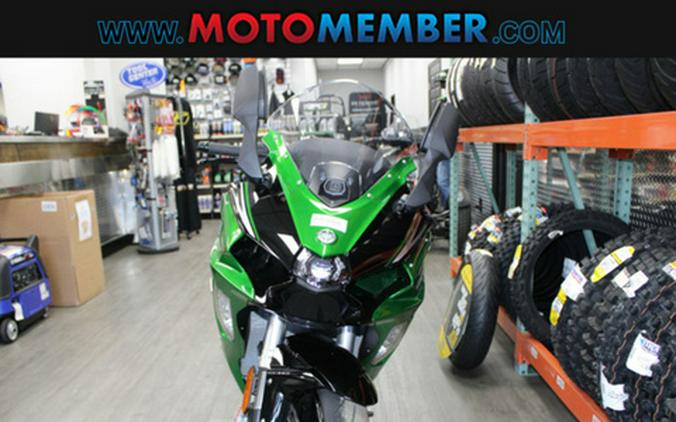 2025 Kawasaki Ninja H2 SX SE ABS