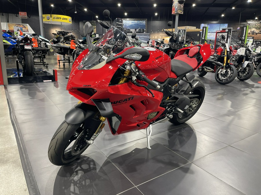 2024 DUCATI PANIGALE V4 S