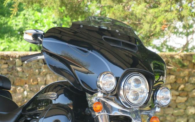 2017 Harley-Davidson® FLHTCU - Electra Glide® Ultra Classic®