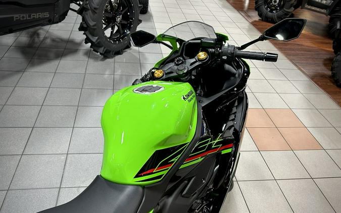 2024 Kawasaki Ninja® ZX™-4RR KRT Edition ABS