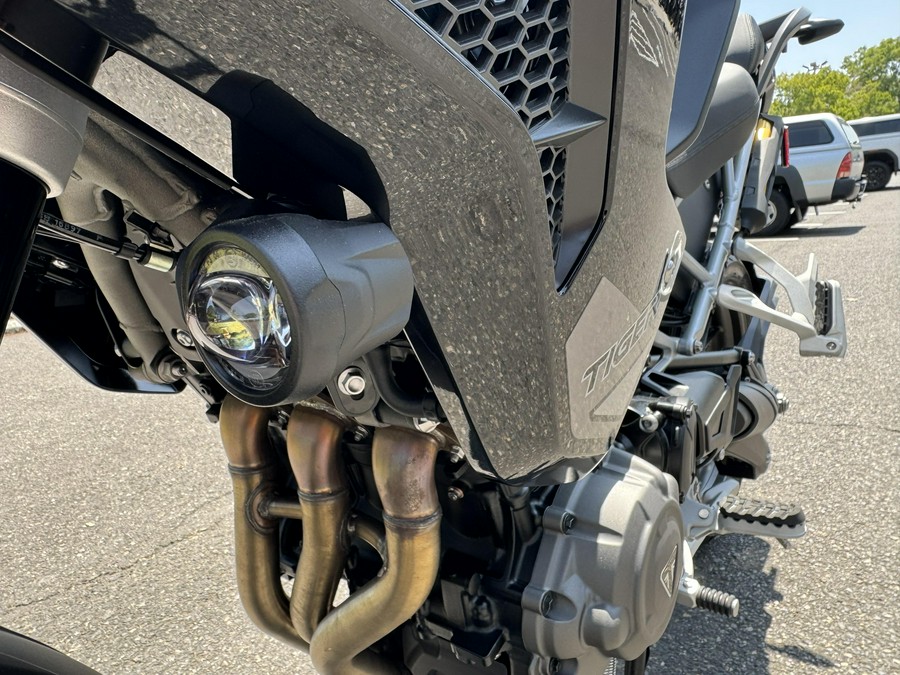 2025 Triumph Tiger 1200 GT Pro - SAPPHIRE BLACK