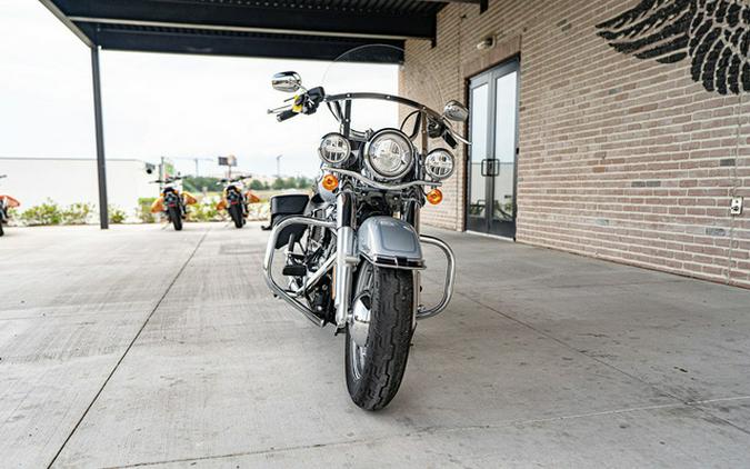 2023 Harley-Davidson Softail FLHCS - Heritage Classic