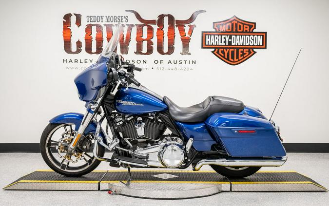 2017 Harley-Davidson® FLHXS - Street Glide® Special