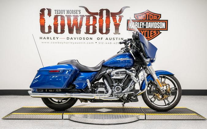 2017 Harley-Davidson® FLHXS - Street Glide® Special