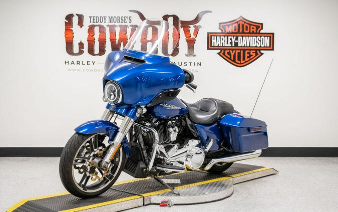 2017 Harley-Davidson® FLHXS - Street Glide® Special