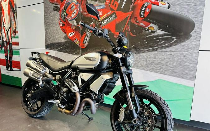 2021 Ducati Scrambler 1100 Special Custom black