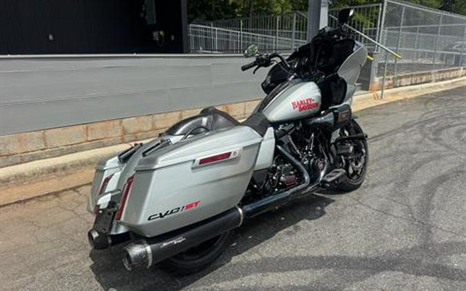 2025 Harley-Davidson CVO™ Road Glide® ST