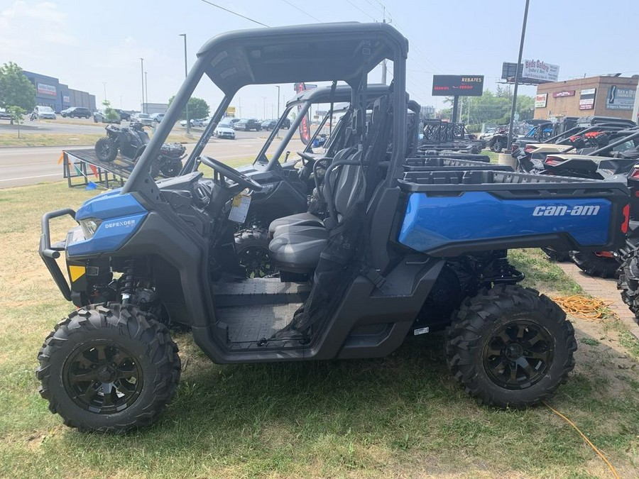 2023 Can-Am™ Defender XT HD10