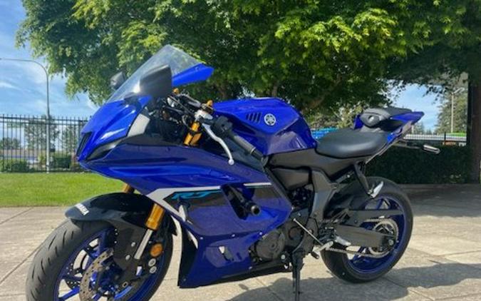 2025 Yamaha YZF-R7