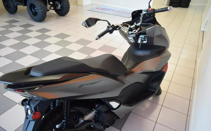 2023 Honda® PCX