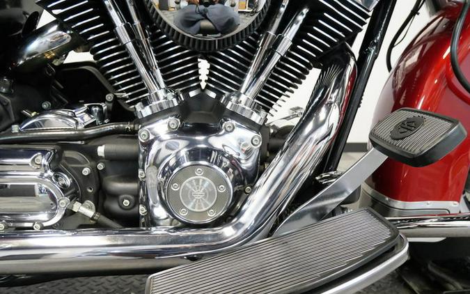 2006 Harley-Davidson® FLHRI - Road King®