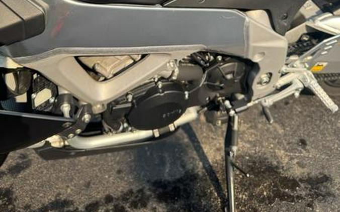 2014 Aprilia® Tuono V4 R APRC ABS