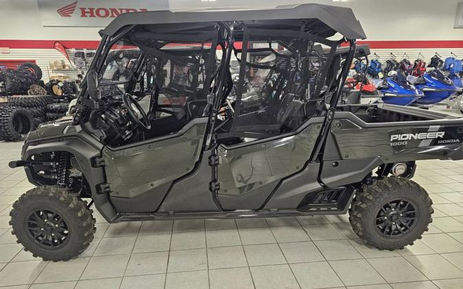 2025 Honda Pioneer 1000-6 Deluxe Crew